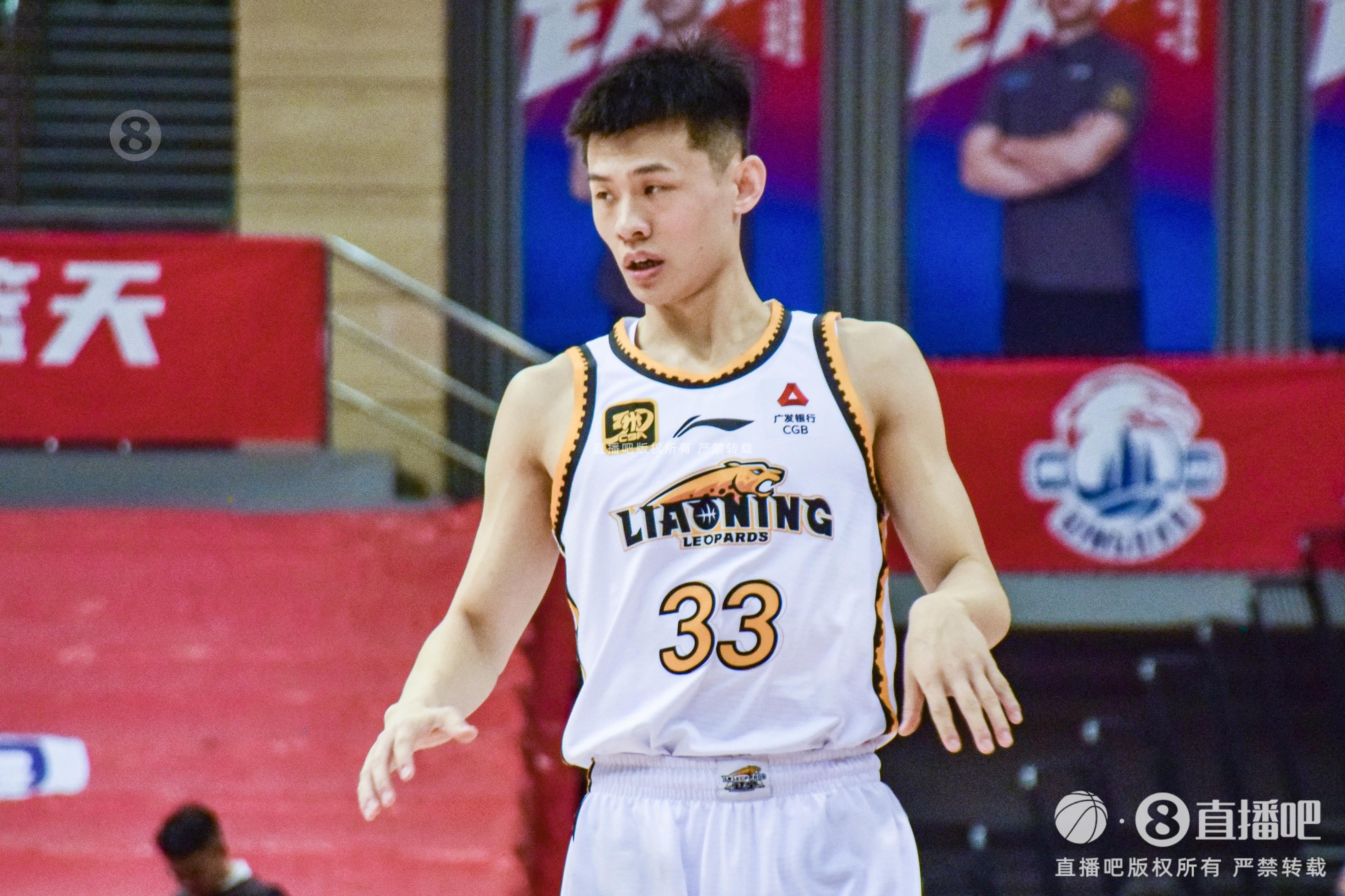 盡力了！王嵐嵚末節(jié)2記三分 全場18分鐘4中3拿到10分